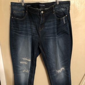 Vigoss destructed skinnies plus size